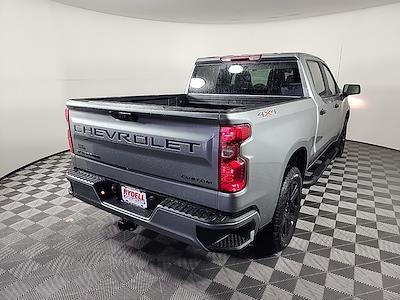 New 2025 Chevrolet Silverado 1500 Custom Crew Cab 4x4 Pickup for sale #52582 - photo 2