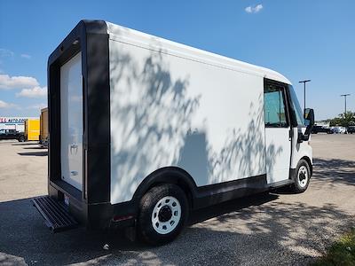 New 2025 Chevrolet BrightDrop 400 Step Van / Walk-in for sale #52693 - photo 2