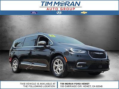 2023 Chrysler Pacifica FWD Minivan for sale #227298OX - photo 1