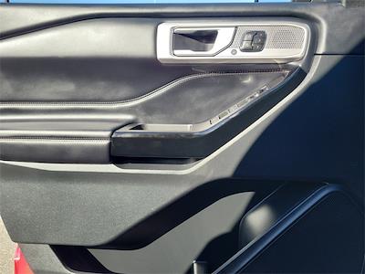 Used 2023 Ford Explorer - photo 1