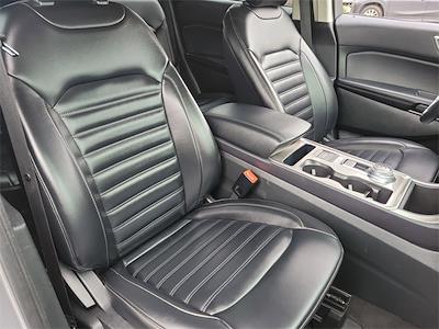 Used 2023 Ford Edge - photo 1