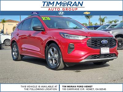 Used 2023 Ford Escape - photo 1