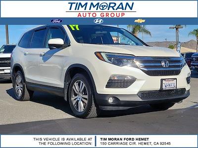 Used 2017 Honda Pilot - photo 1