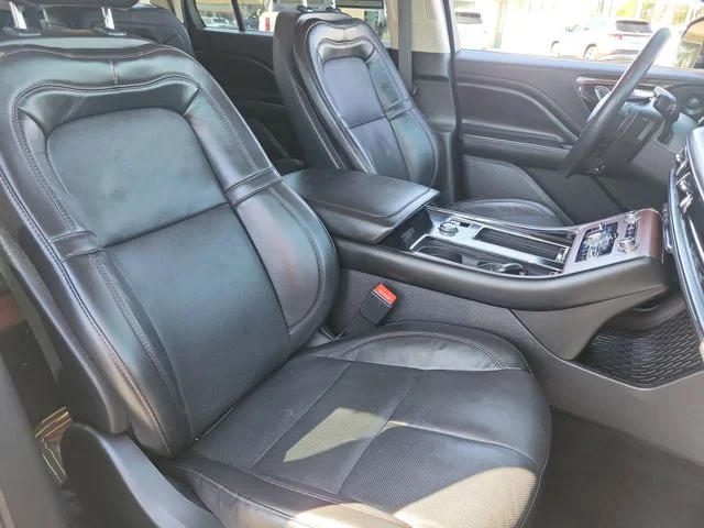 Used 2021 Lincoln Aviator - photo 25