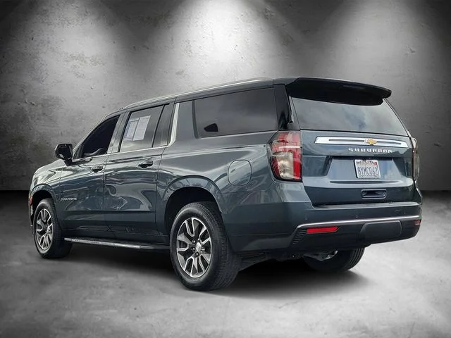 Used 2021 Chevrolet Suburban - photo 6