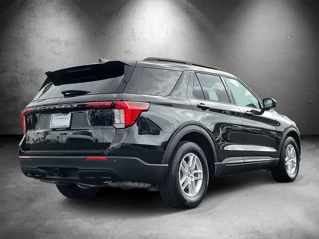Used 2026 Ford Explorer - photo 5