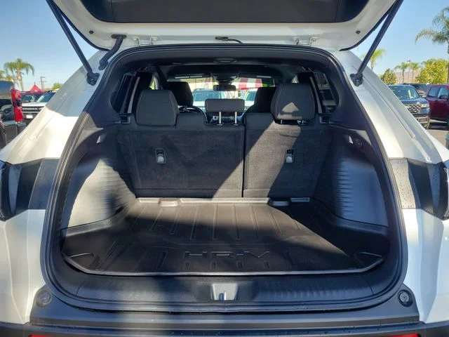 Used 2025 Honda HR-V - photo 30