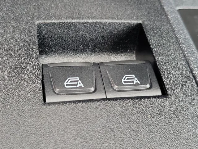 Used 2022 Ford Bronco - photo 19