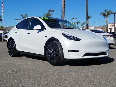 Used 2025 Tesla Model Y Long Range for sale #503444 - photo 2