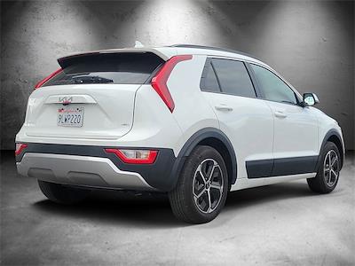 Used 2024 Kia Niro LX for sale #503503 - photo 2