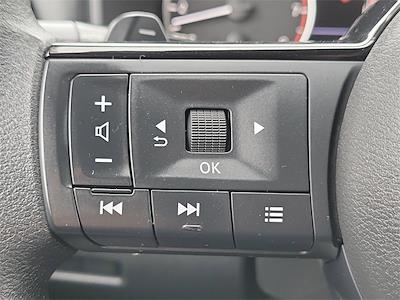 Used 2023 Nissan Rogue - photo 1