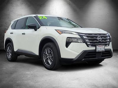 Used 2024 Nissan Rogue - photo 1