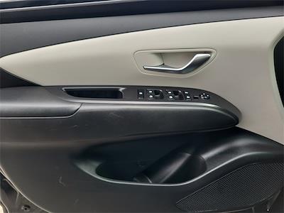 Used 2022 Hyundai Tucson - photo 1