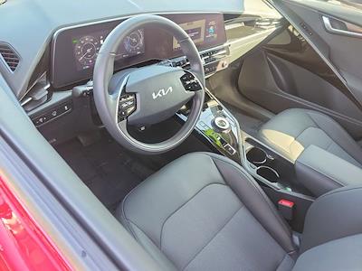 Used 2025 Kia Niro - photo 1