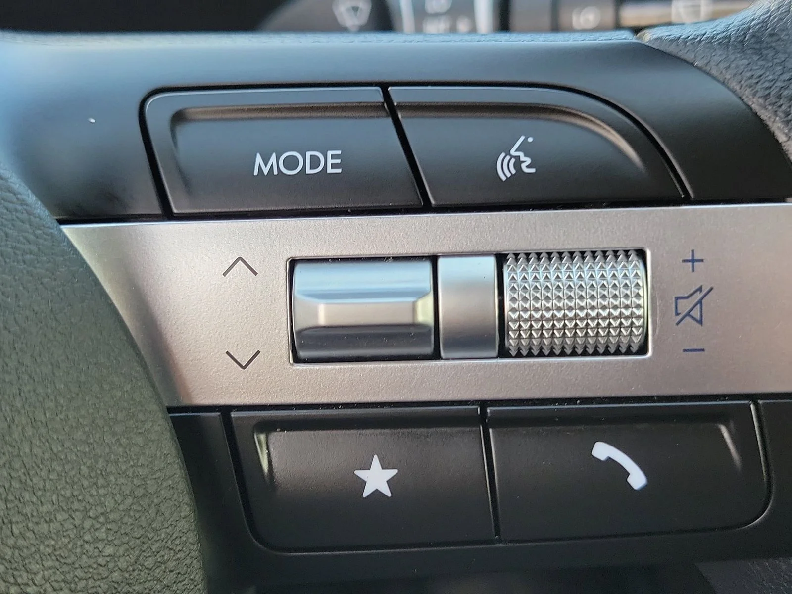 Used 2025 Hyundai Tucson - photo 11