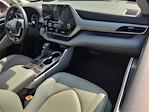 Used 2022 Toyota Highlander Platinum SUV for sale #721638B - photo 25
