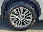 Used 2022 Toyota Highlander Platinum SUV for sale #721638B - photo 34