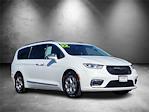 Used 2022 Chrysler Pacifica Limited Minivan for sale #721792X - photo 3
