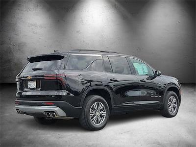 2024 Chevrolet Traverse FWD SUV for sale #721805X - photo 2