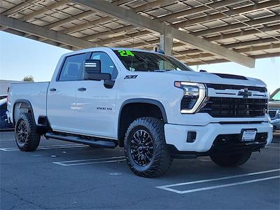 2024 Chevrolet Silverado 2500 Crew Cab 4x4 Pickup for sale #721944 - photo 2