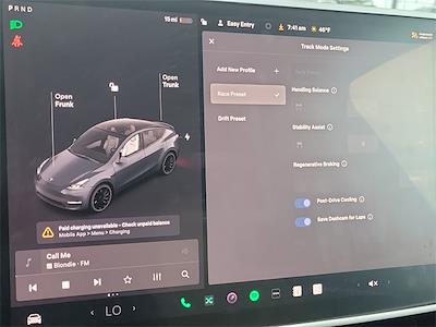 Used 2021 Tesla Model Y - photo 1