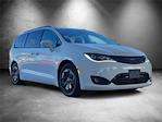 2019 Chrysler Pacifica FWD Minivan for sale #722290O - photo 2