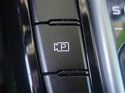 Used 2024 Kia Seltos - photo 1