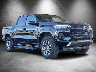 Used 2023 Chevrolet Colorado - photo 1
