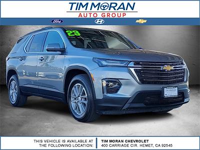 Used 2023 Chevrolet Traverse - photo 1