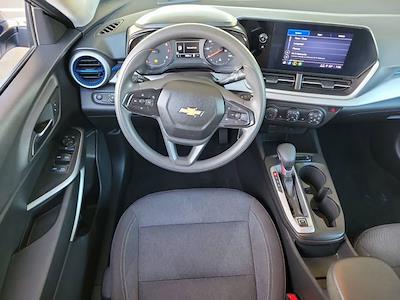 Used 2024 Chevrolet Trax - photo 1