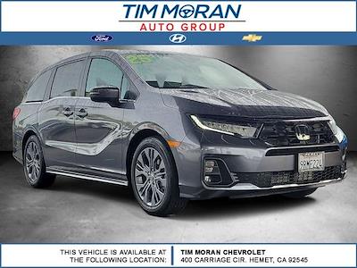 Used 2025 Honda Odyssey - photo 1
