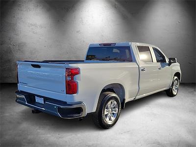 New 2025 Chevrolet Silverado 1500 LT Crew Cab Pickup for sale #C25099 - photo 2