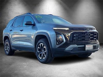 Used 2026 Chevrolet Equinox - photo 1