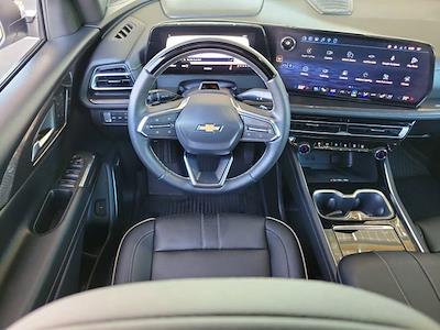 Used 2026 Chevrolet Traverse - photo 1