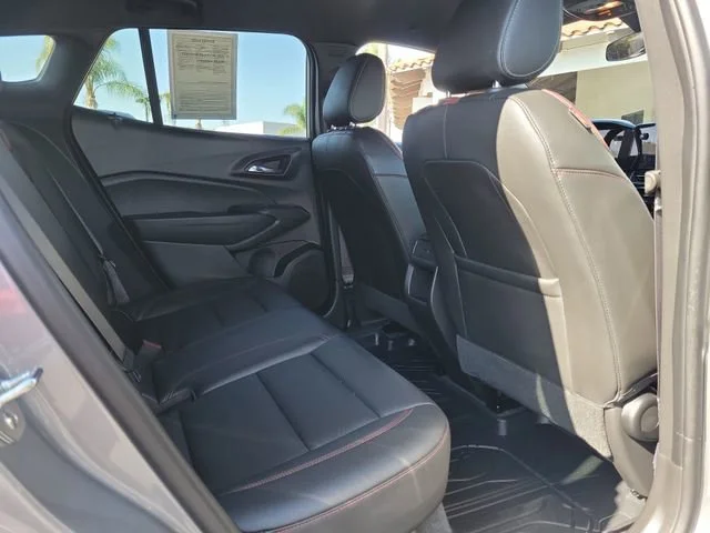 Used 2026 Chevrolet Trax - photo 24