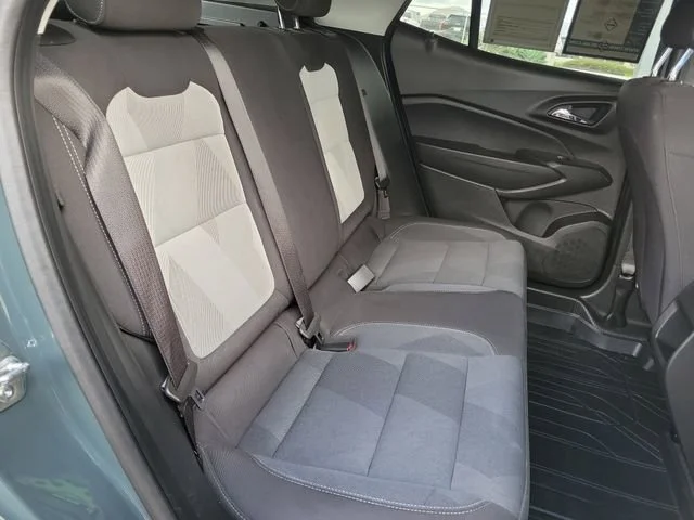 Used 2026 Chevrolet Trax - photo 28