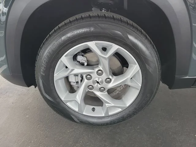 Used 2026 Chevrolet Trax - photo 33