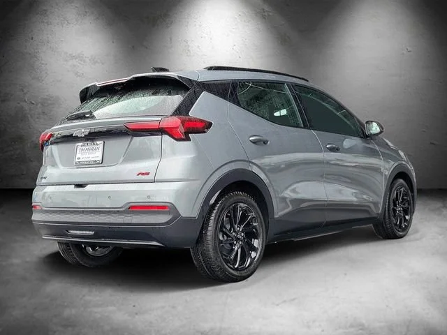 New 2027 Chevrolet Bolt EV - photo 5