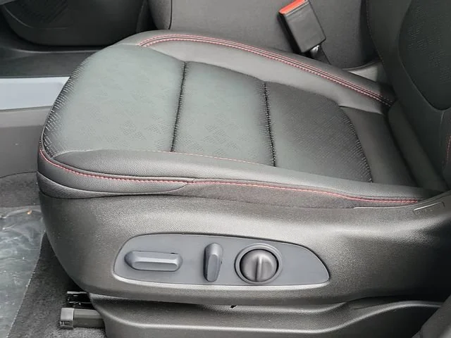 New 2027 Chevrolet Bolt EV - photo 18