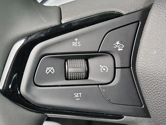 New 2027 Chevrolet Bolt EV - photo 10