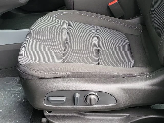 New 2027 Chevrolet Bolt EV - photo 18