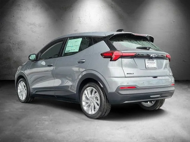 New 2027 Chevrolet Bolt EV - photo 6