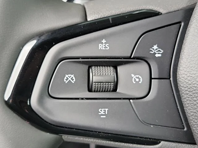 New 2027 Chevrolet Bolt EV - photo 10