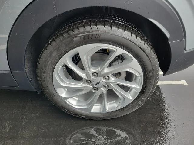 New 2027 Chevrolet Bolt EV - photo 24