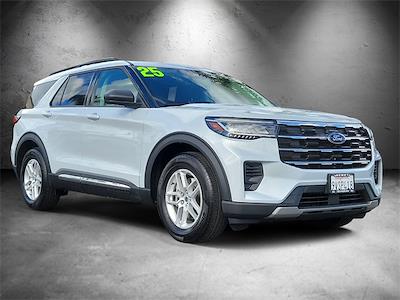 Used 2025 Ford Explorer Active for sale #227702D - photo 2