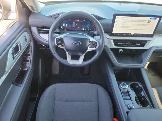 Used 2026 Ford Explorer - photo 8