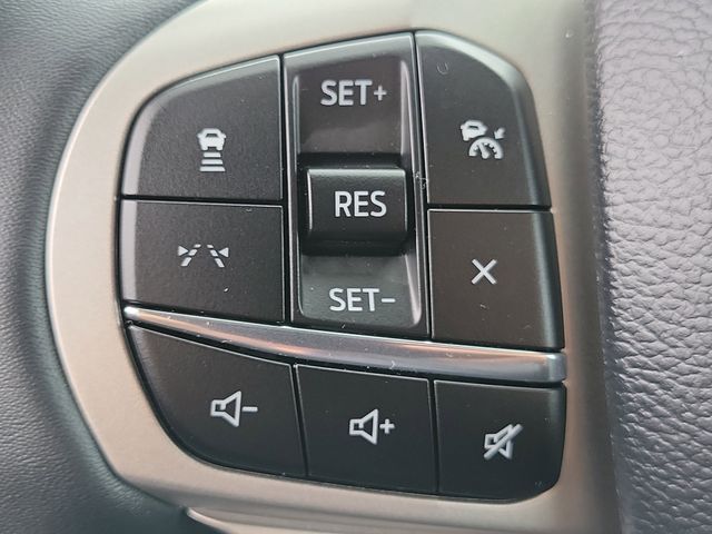 Used 2026 Ford Explorer - photo 9