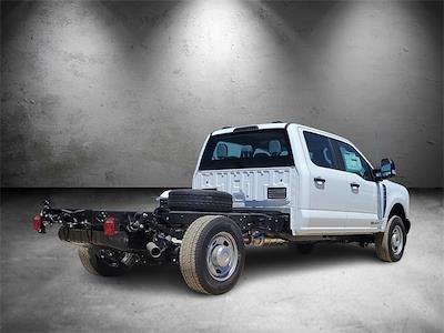 2025 Ford F-350 Crew Cab SRW 4x4 Cab Chassis for sale #F25310W - photo 2