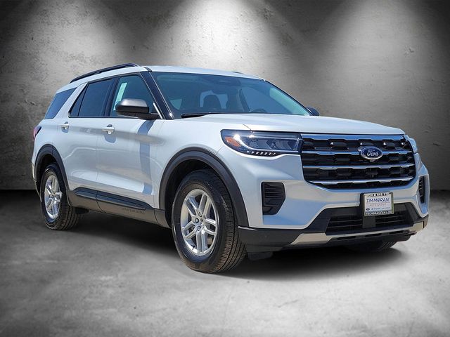 New 2026 Ford Explorer - photo 2