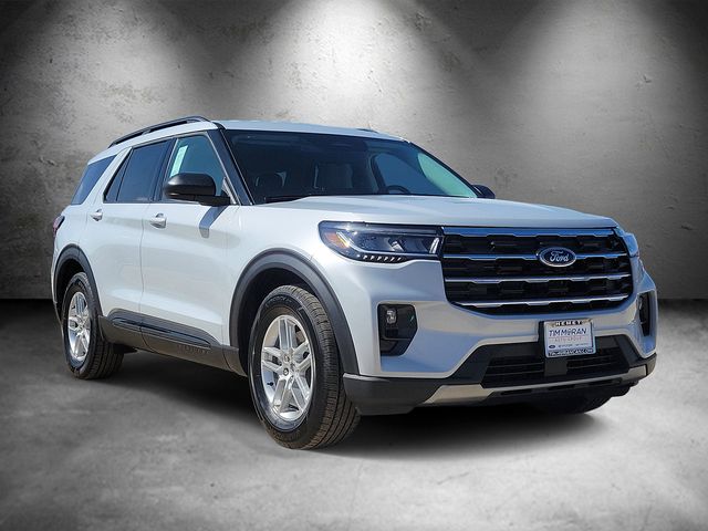 New 2026 Ford Explorer - photo 2